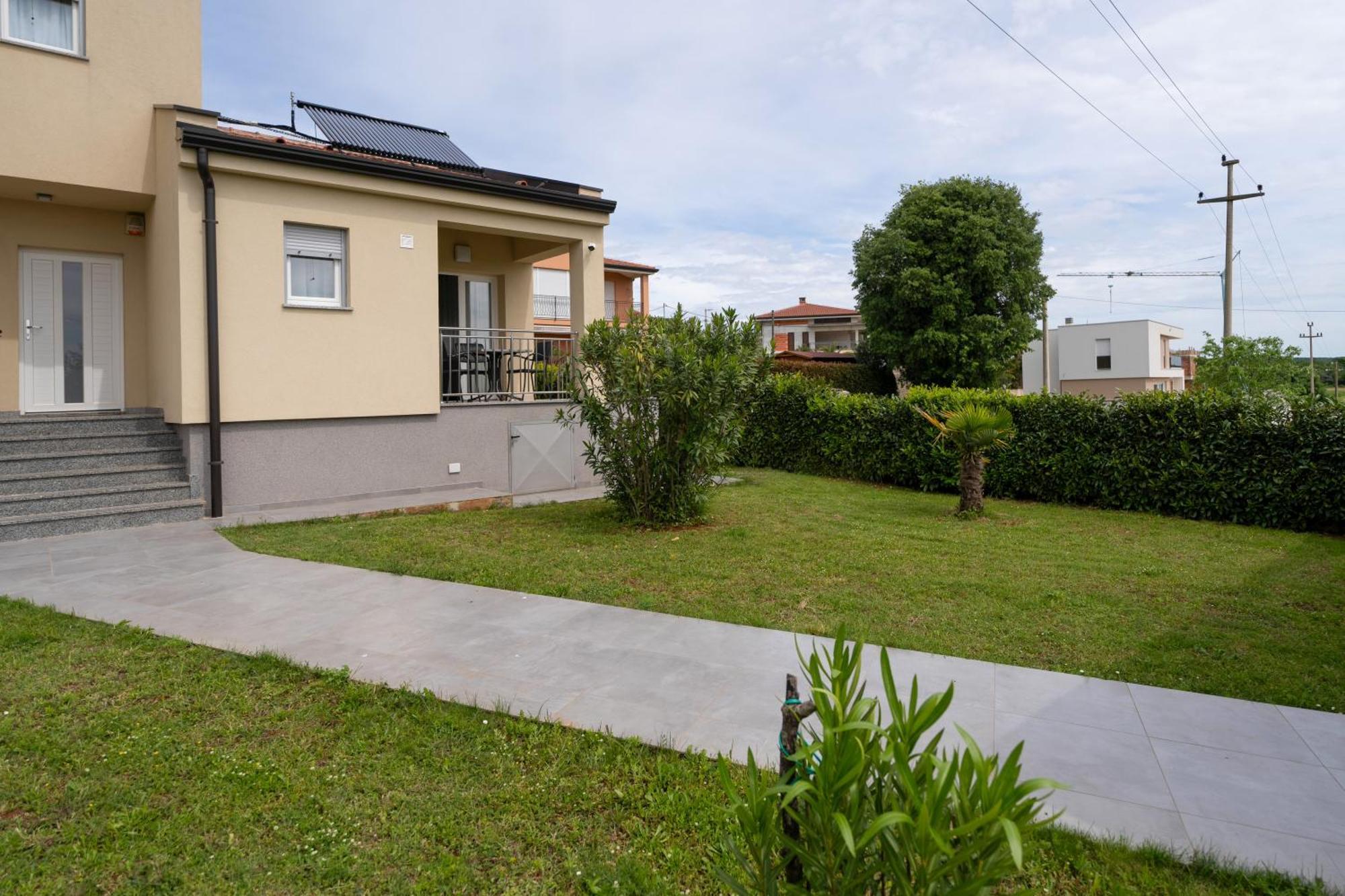 Dani'S Place Пореч Екстер'єр фото