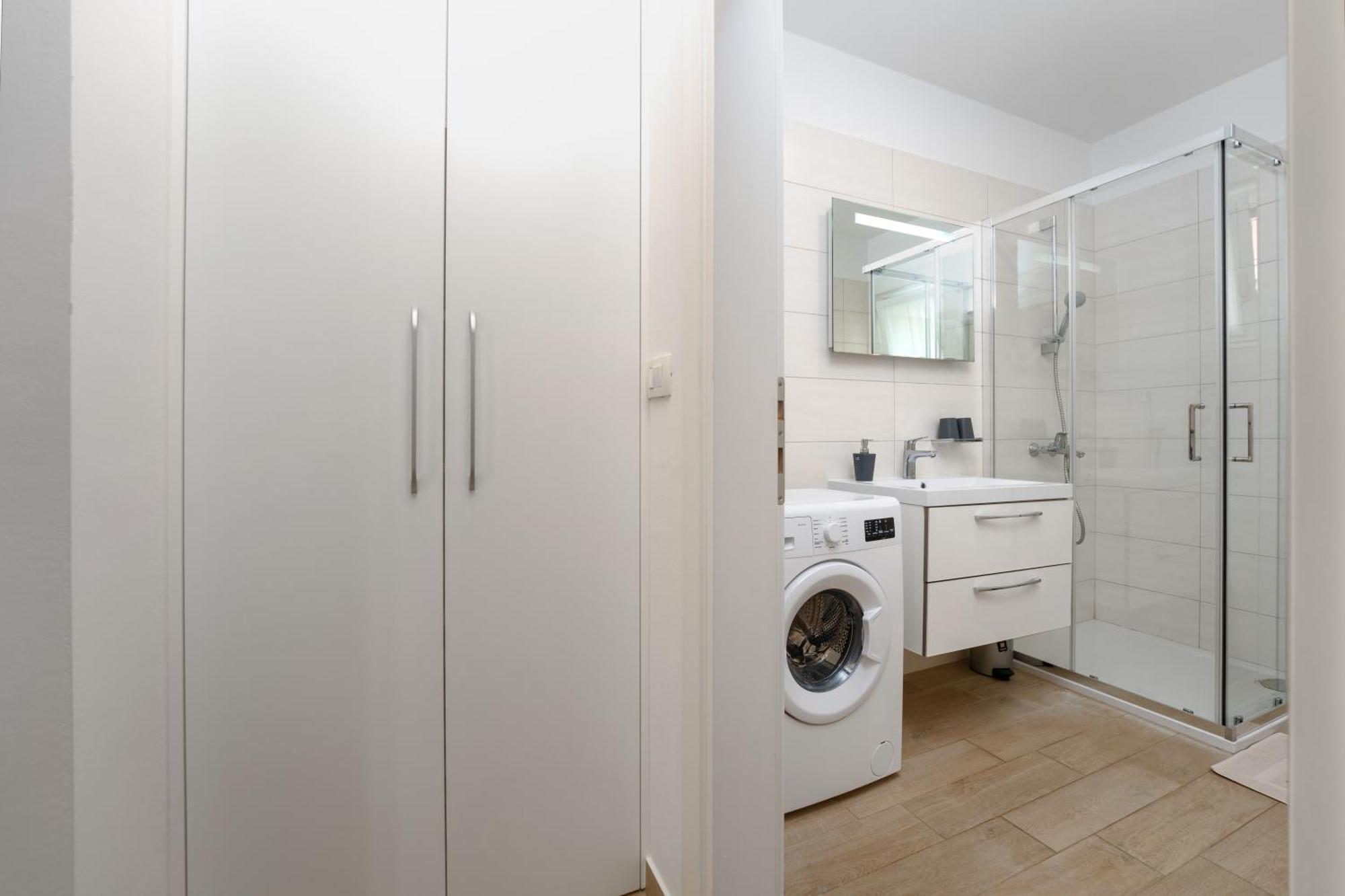 Dani'S Place Пореч Екстер'єр фото