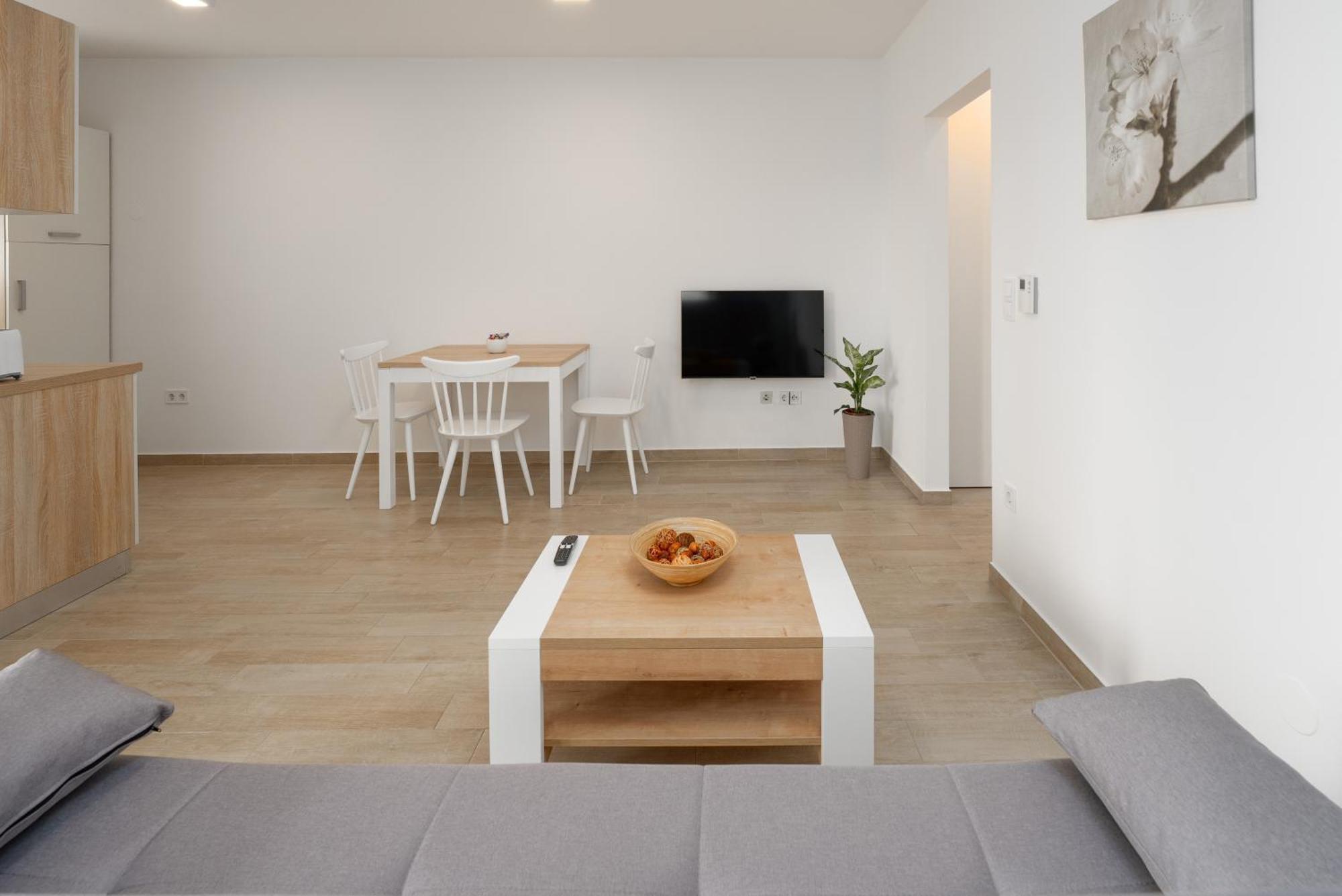 Dani'S Place Пореч Екстер'єр фото